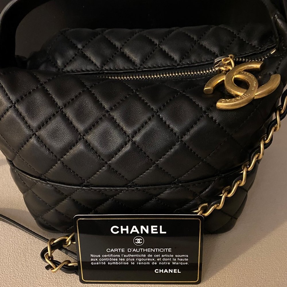 Chanel Sac Hobo Bag